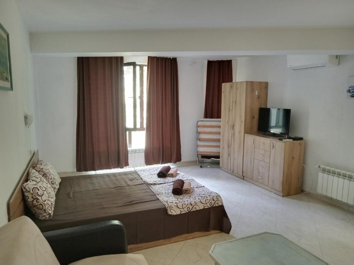 Apartment'S Pita & Mare Kiten  Bagian luar foto