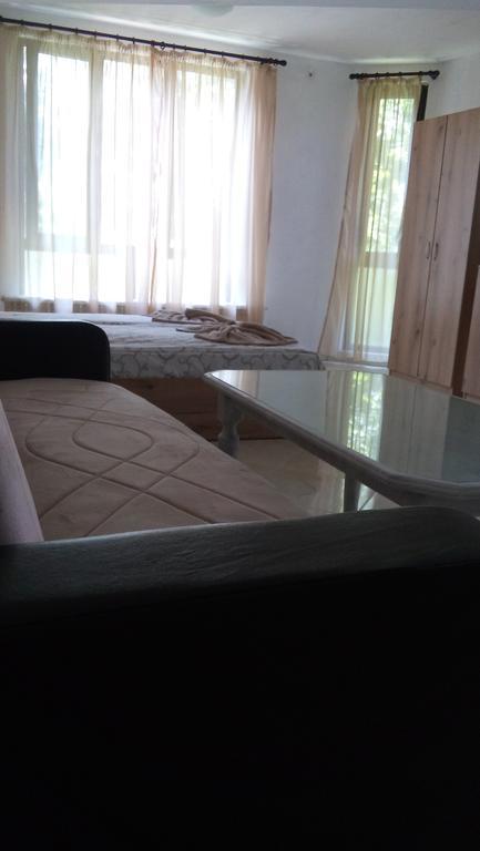 Apartment'S Pita & Mare Kiten  Bagian luar foto